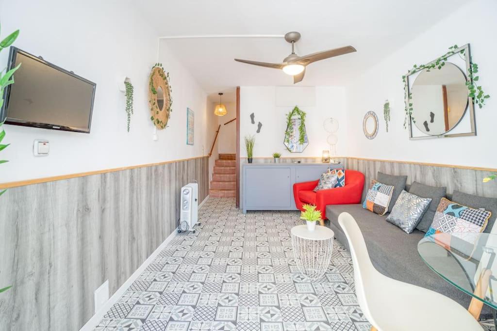 הוילה אמפוריבראבה A16-Casa Con Barbacoa En La Playa מראה חיצוני תמונה
