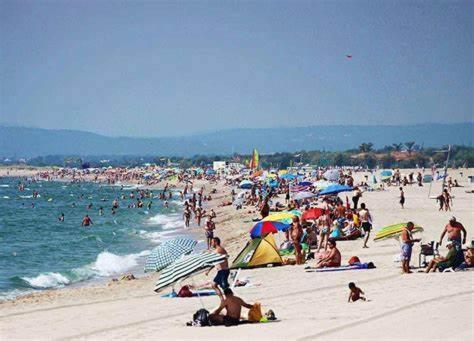 הוילה אמפוריבראבה A16-Casa Con Barbacoa En La Playa מראה חיצוני תמונה